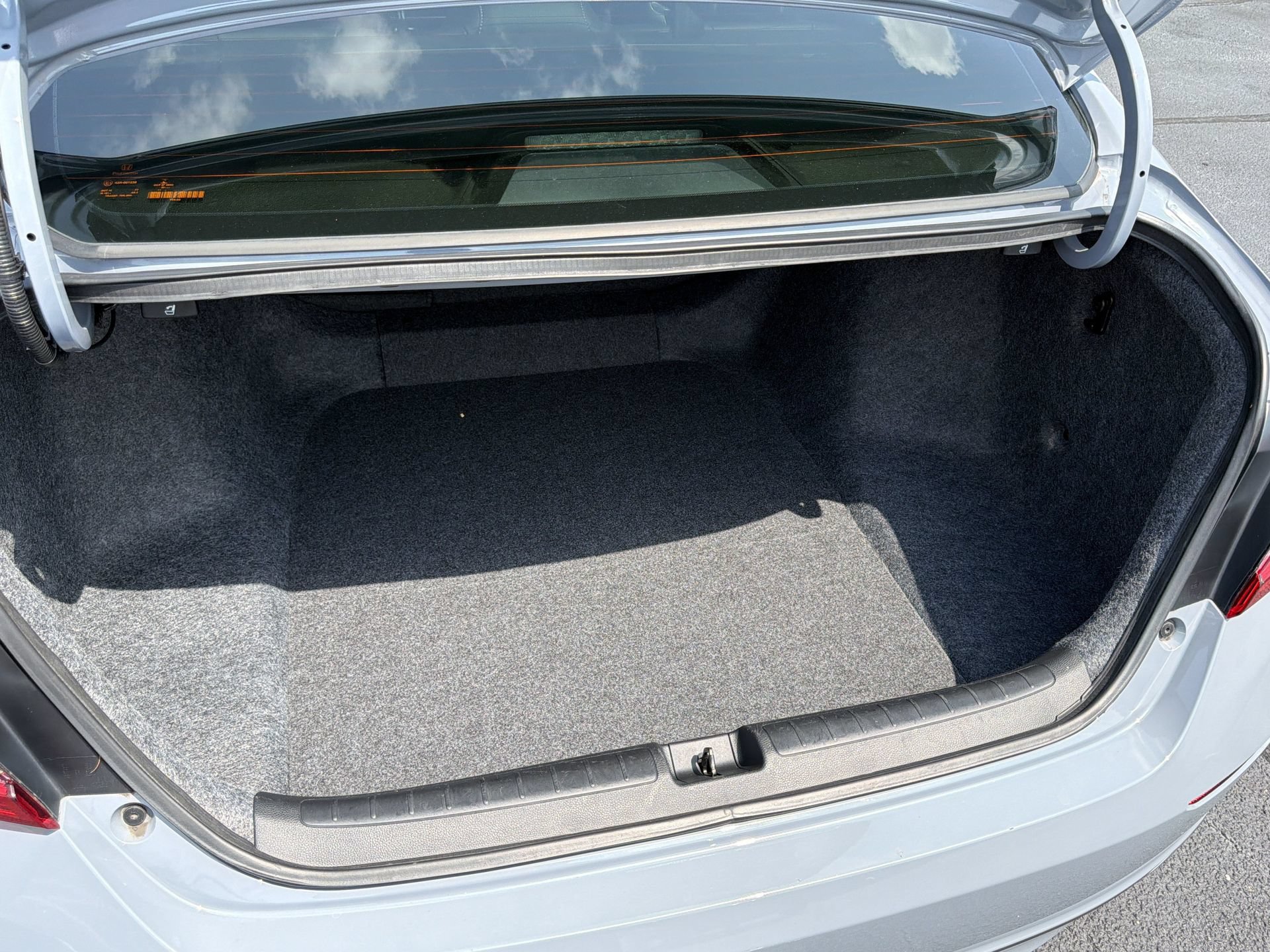 Used 2022 Honda Accord Sport image 16