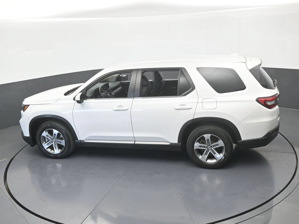 Used 2025 Honda Pilot EX-L image 52