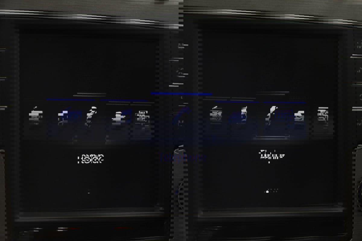 Used 2017 Volkswagen Golf Wolfsburg Edition image 31