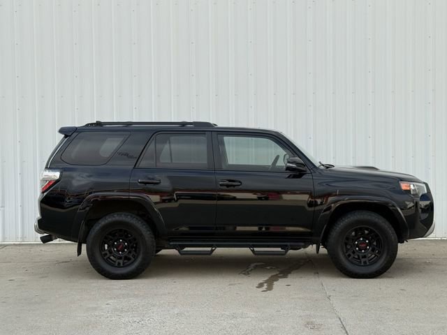 Used 2023 Toyota 4Runner TRD Off-Road Premium w/ Moonroof Package AWD/4WD image 3