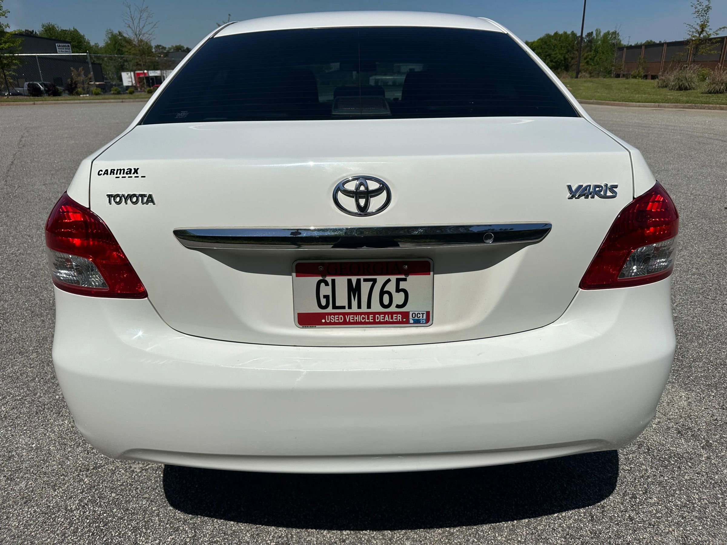 Used 2011 Toyota Yaris Sedan image 4