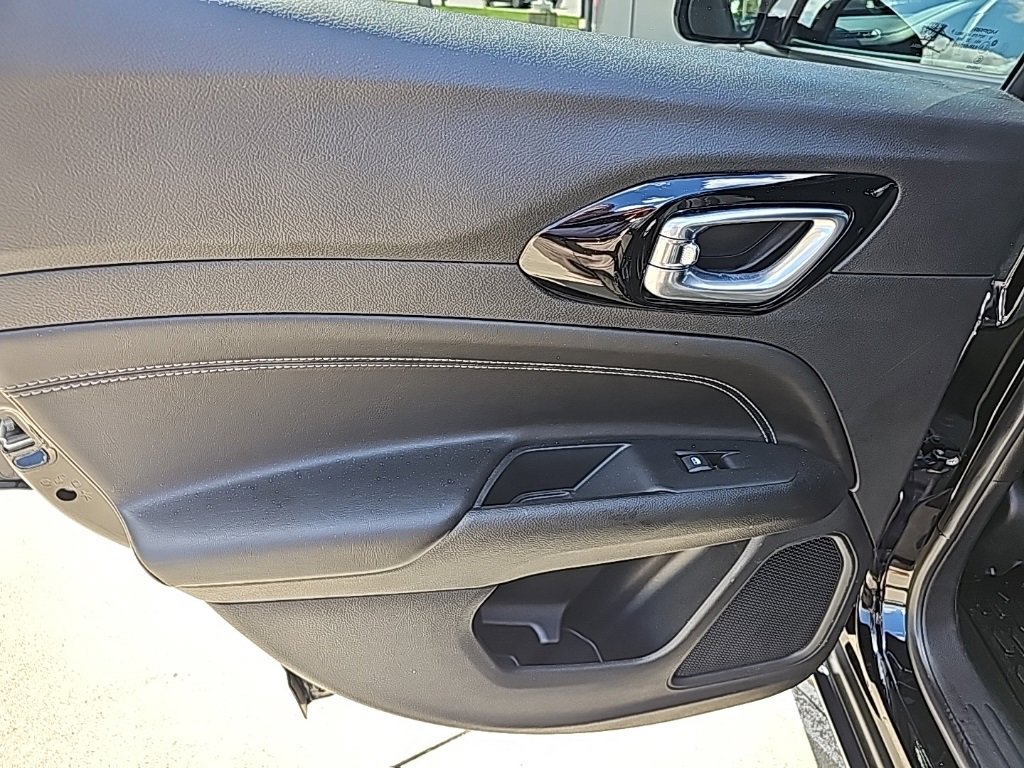 Certified 2022 Jeep Compass Altitude w/ Convenience Group image 19