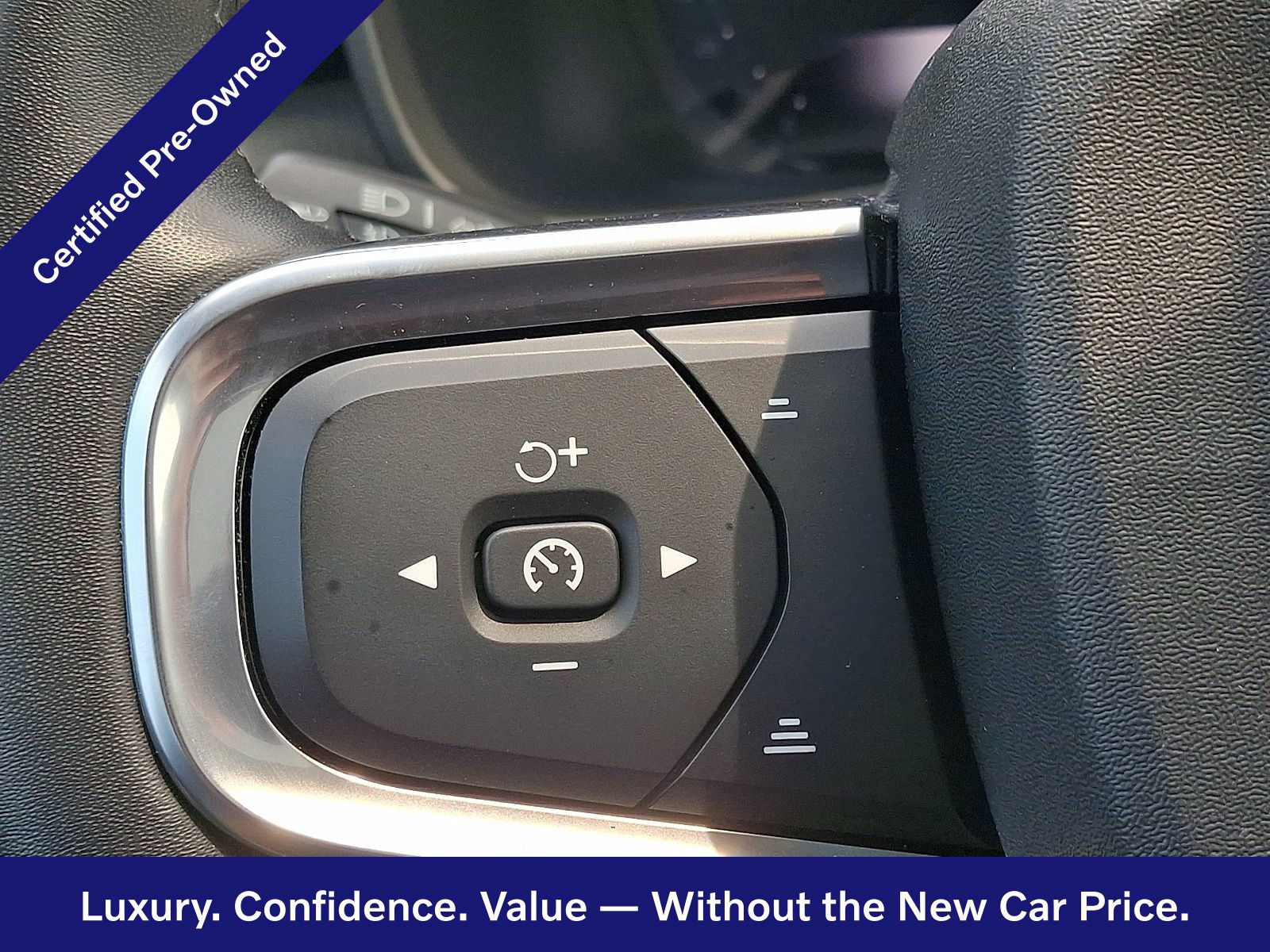 Certified 2023 Volvo XC40 B5 Ultimate w/ Protection Package Premier AWD/4WD image 21