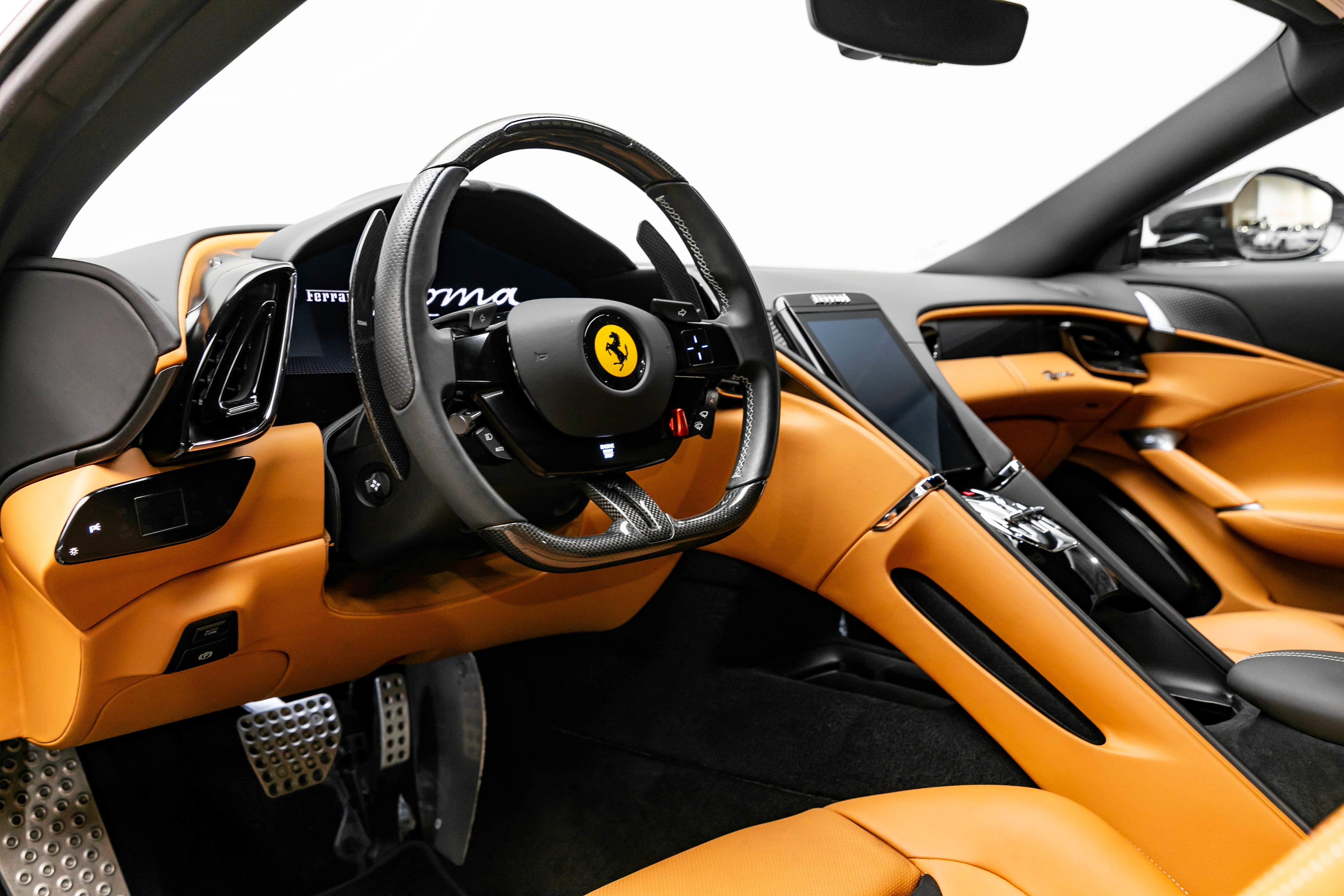 Certified 2024 Ferrari Roma image 4