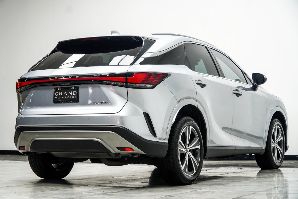 Used 2024 Lexus RX 350 Premium w/ Accessory Package (Z1) FWD image 16