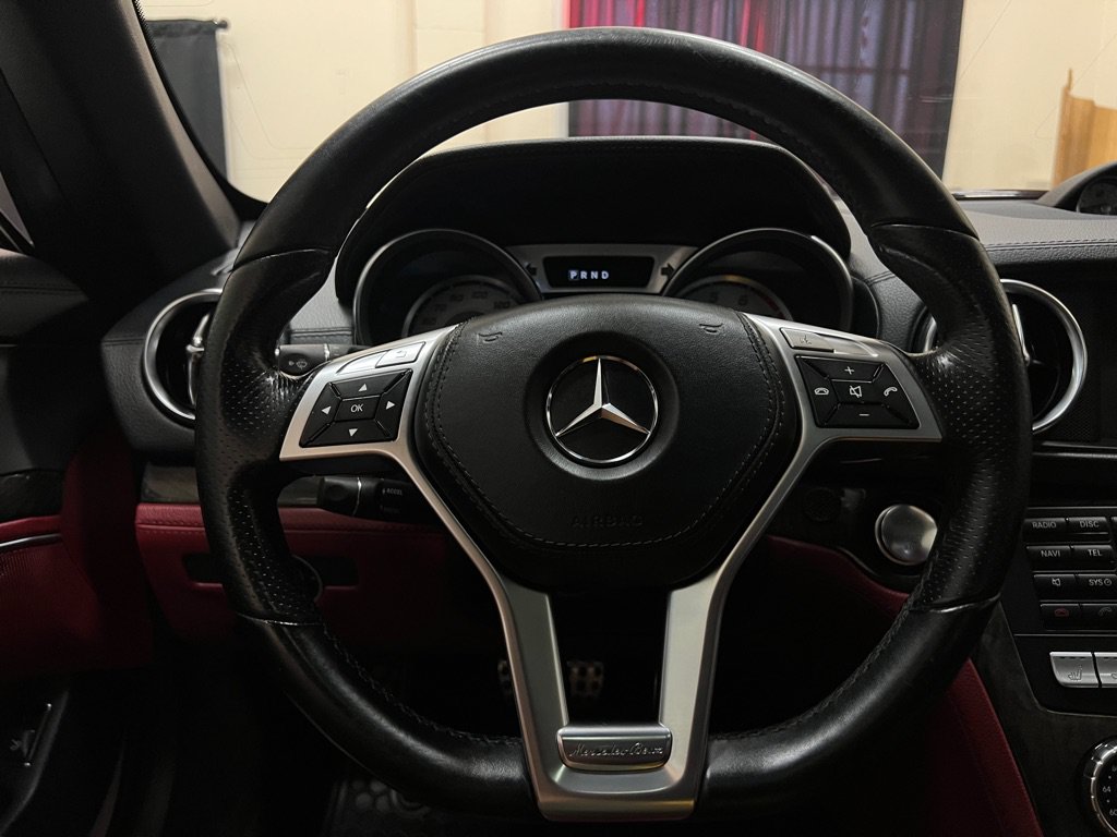 Used 2013 Mercedes-Benz SL 550 w/ Premium Pkg image 37