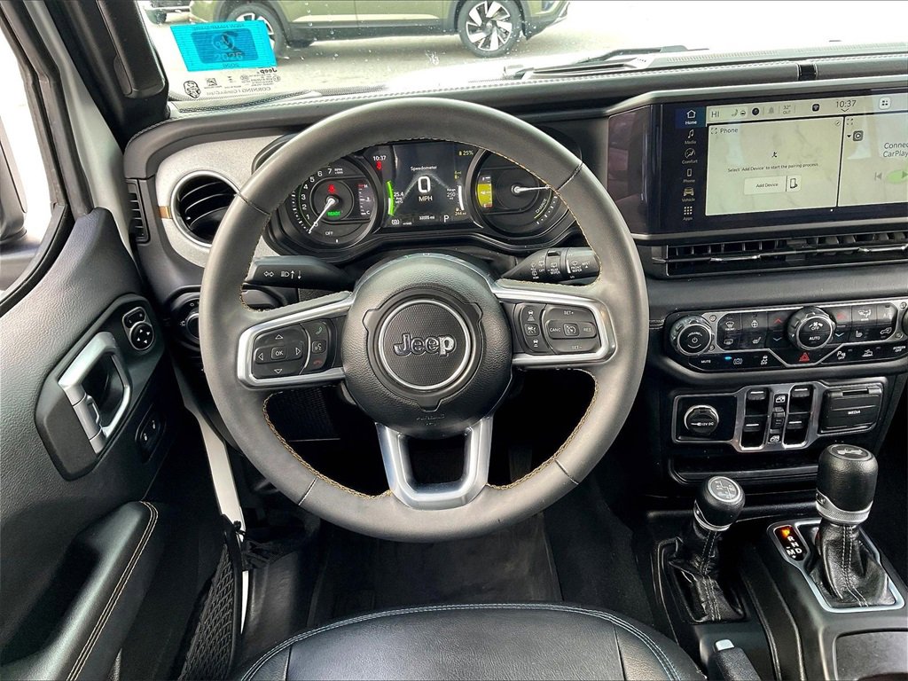 Used 2024 Jeep Wrangler Unlimited Sahara w/ Safety Group image 16