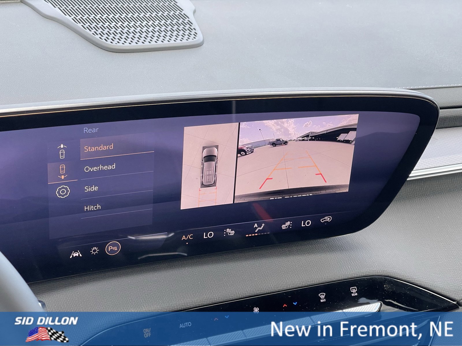 New 2026 Buick Enclave Sport Touring w/ Power Package image 4