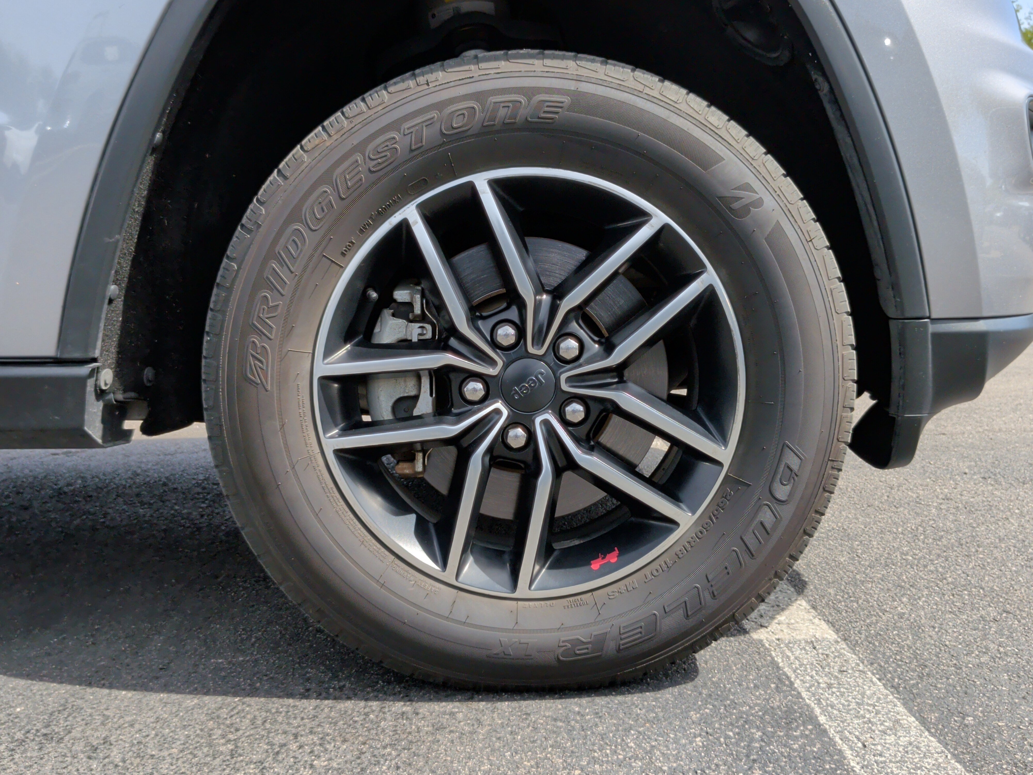 Used 2019 Jeep Grand Cherokee Trailhawk w/ Trailhawk Luxury Group image 15