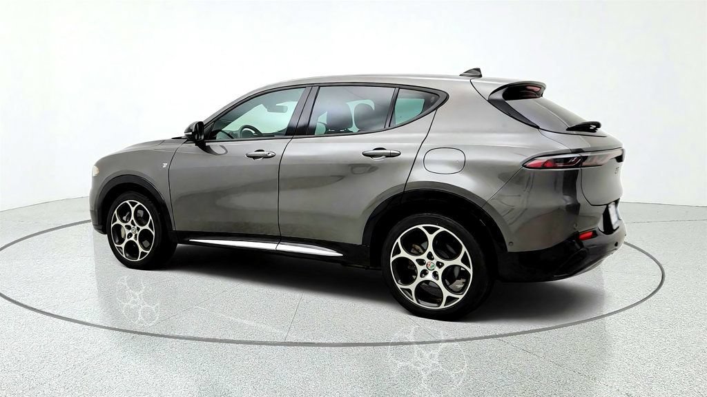 Used 2024 Alfa Romeo Tonale Ti w/ Active Assist Package AWD/4WD image 7
