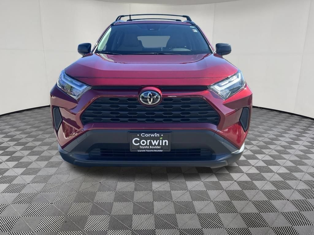 Used 2025 Toyota RAV4 LE AWD/4WD image 2