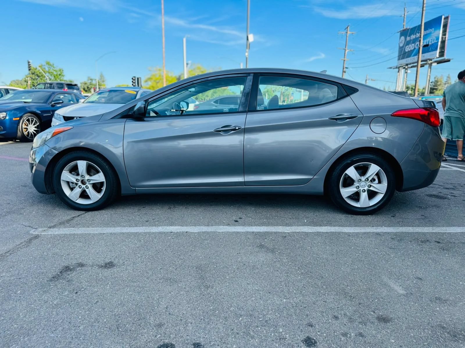 Used 2013 Hyundai Elantra GLS FWD image 8
