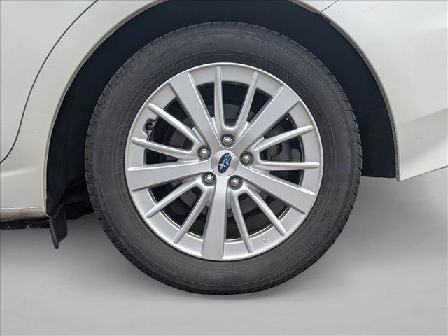 Used 2018 Subaru Impreza 2.0i Premium w/ Eyesight & BSD & Rcta AWD/4WD image 9
