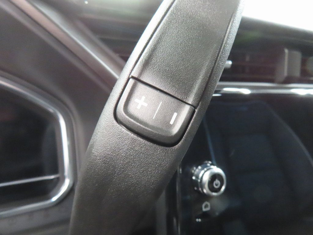 Used 2025 GMC Sierra 2500 AT4X image 67