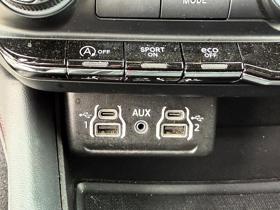 Used 2024 Dodge Durango GT image 26