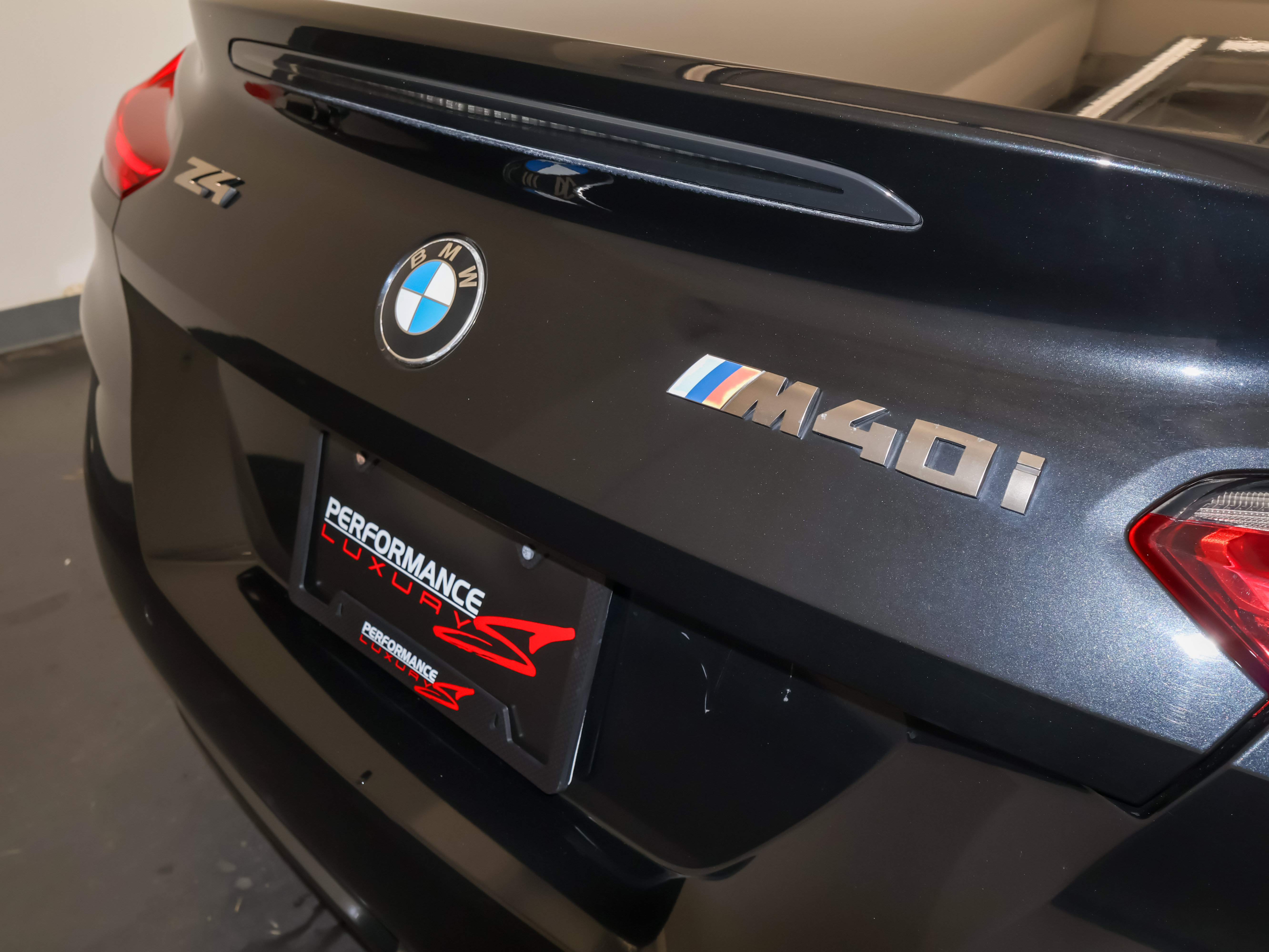 Used 2020 BMW Z4 M40i w/ Executive Package RWD image 40