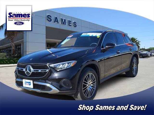 Used 2024 Mercedes-Benz GLC 300 4MATIC image 1