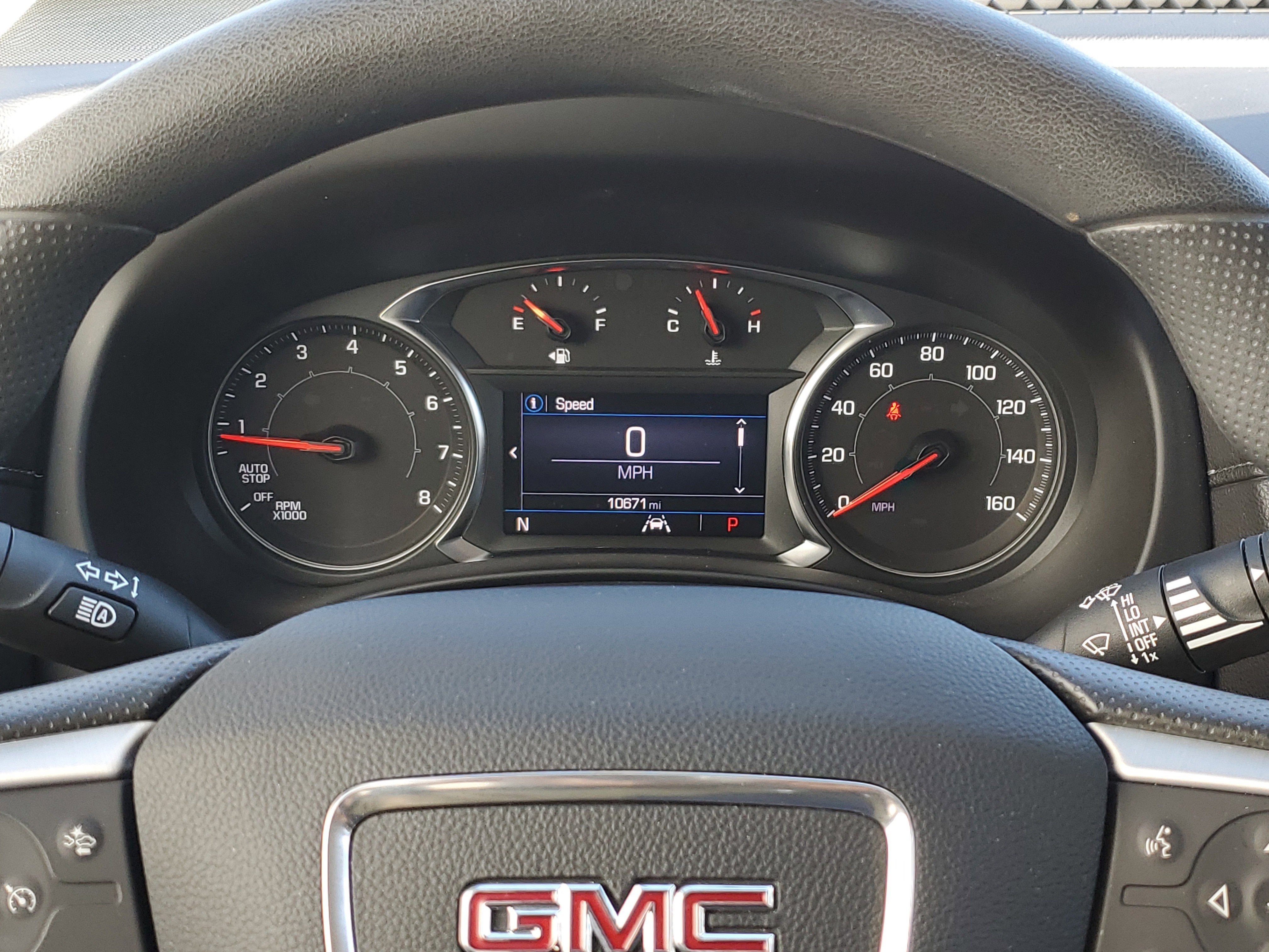 Used 2023 GMC Terrain SLE w/ Driver Convenience Package image 26