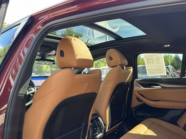 Certified 2025 BMW X4 M40i AWD/4WD image 23