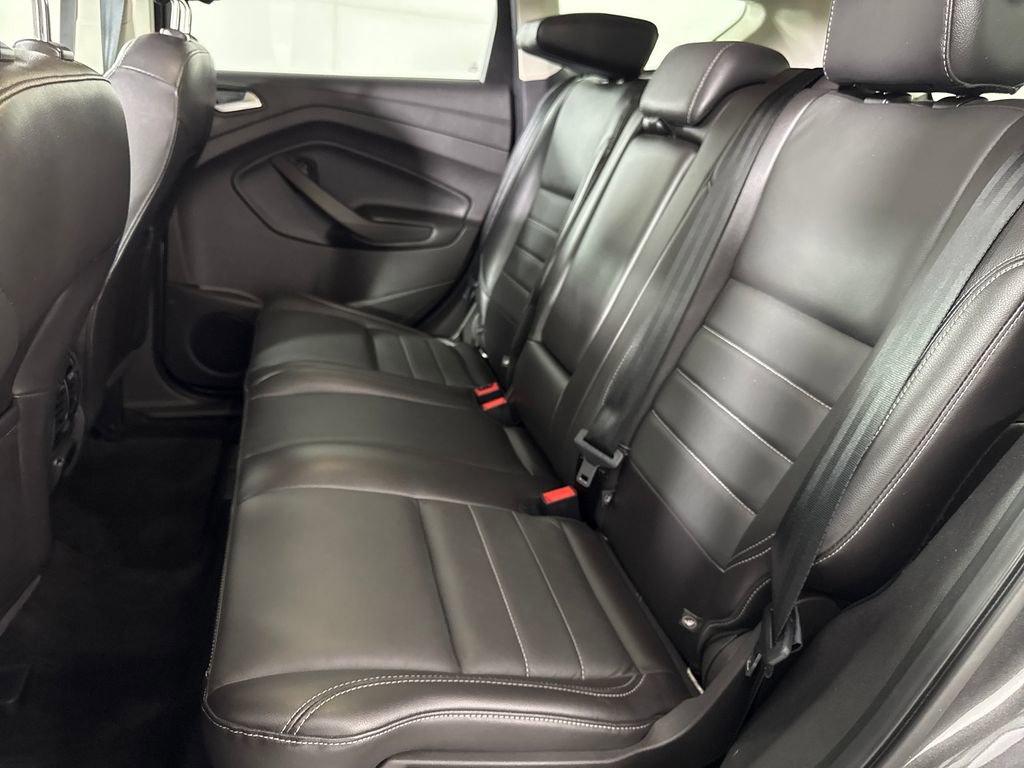 Used 2016 Ford Escape SE w/ SE Leather Comfort Package image 13