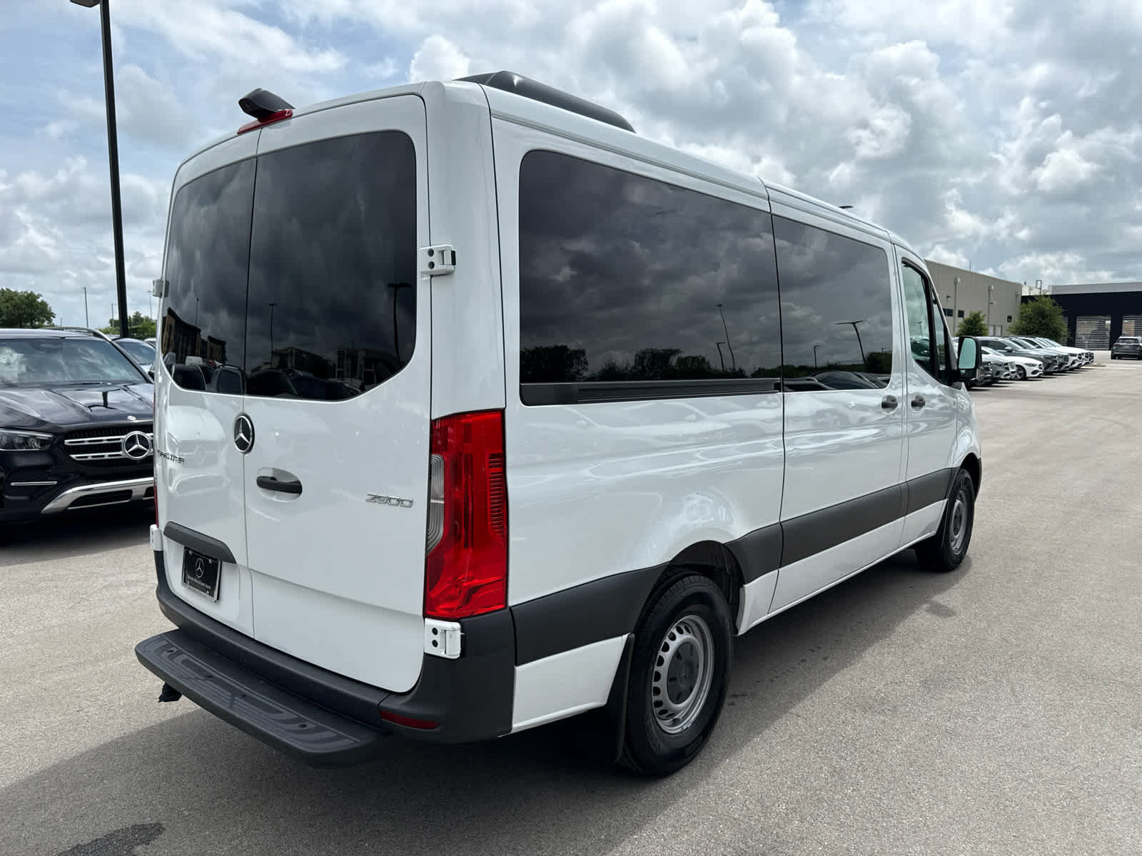 Used 2023 Mercedes-Benz Sprinter 2500 image 6