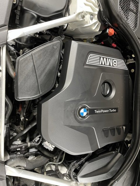 Used 2019 BMW 530i xDrive w/ Premium Package image 25