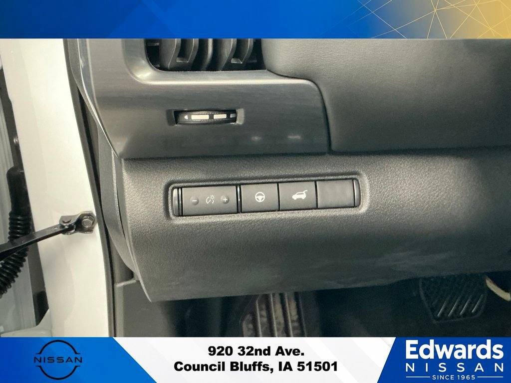 New 2026 Nissan Pathfinder Rock Creek AWD/4WD image 24