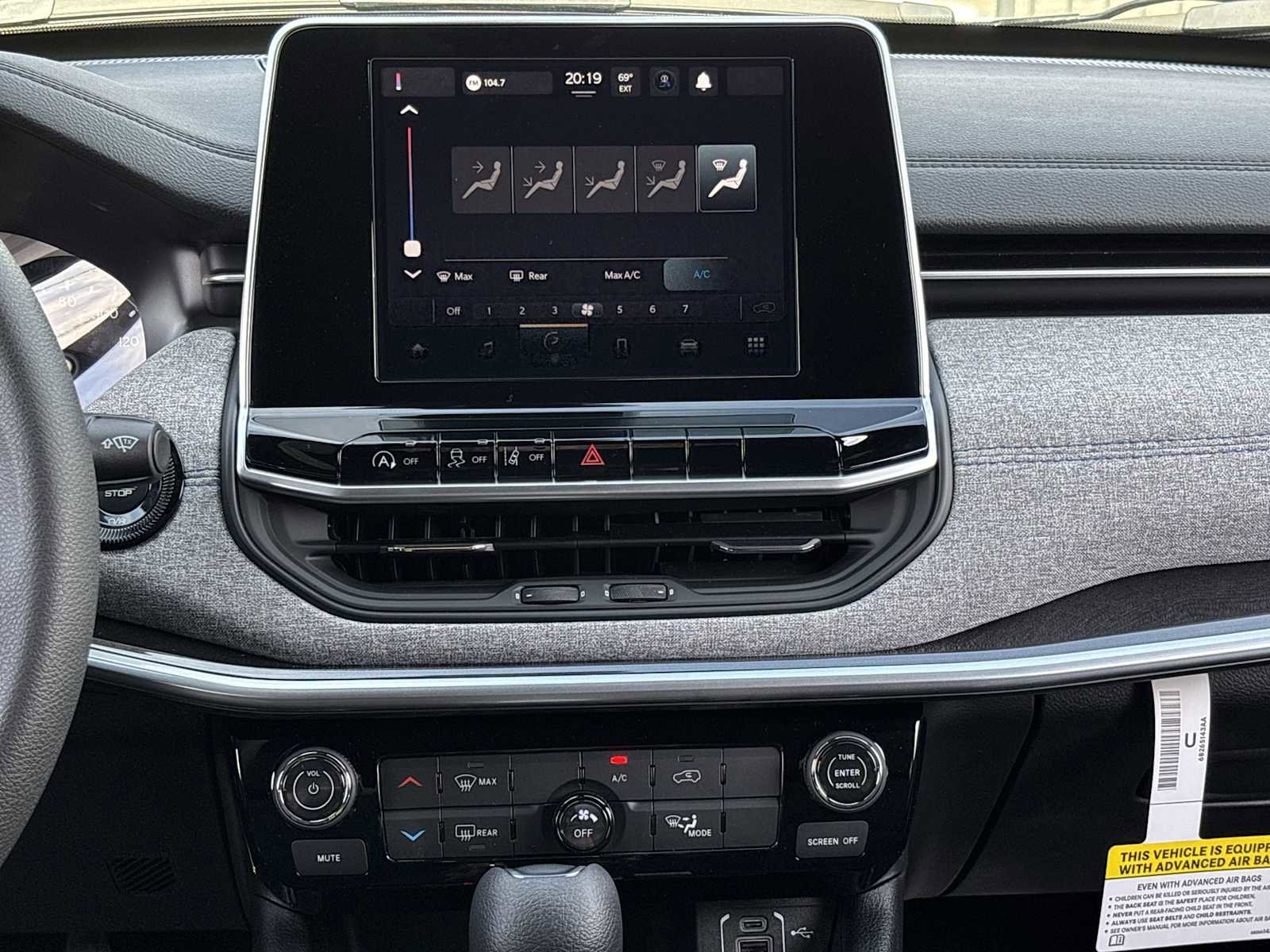 New 2025 Jeep Compass Sport AWD/4WD image 20