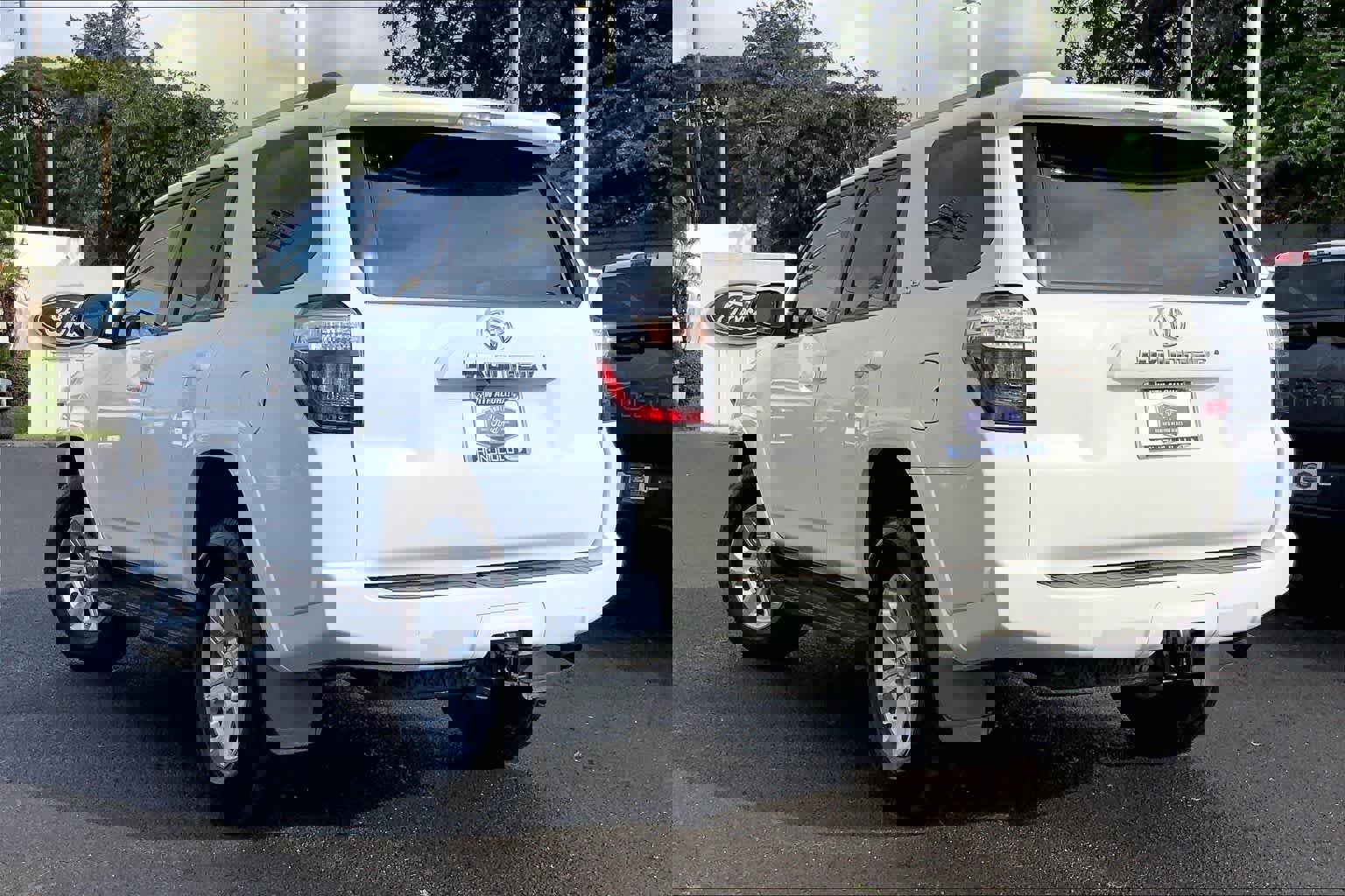 Used 2024 Toyota 4Runner SR5 Premium image 4