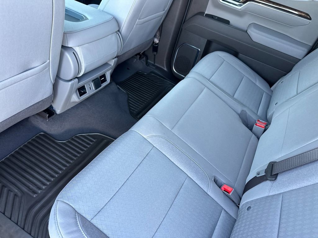 New 2026 GMC Sierra 1500 SLE w/ Preferred Package image 11