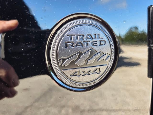 Used 2026 Jeep Wrangler Sport AWD/4WD image 12