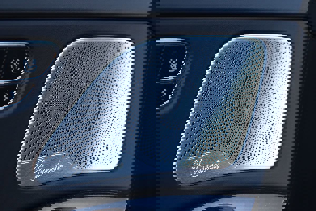 Used 2019 Mercedes-Benz S 560 Sedan w/ AMG Line Exterior image 23