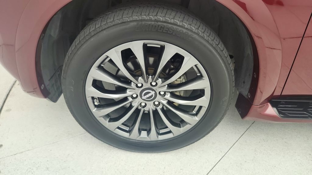 Used 2023 Nissan Armada Platinum w/ Captain's Chairs Package image 32