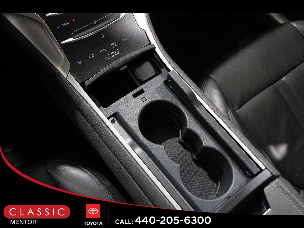 Used 2014 Lincoln MKZ image 13