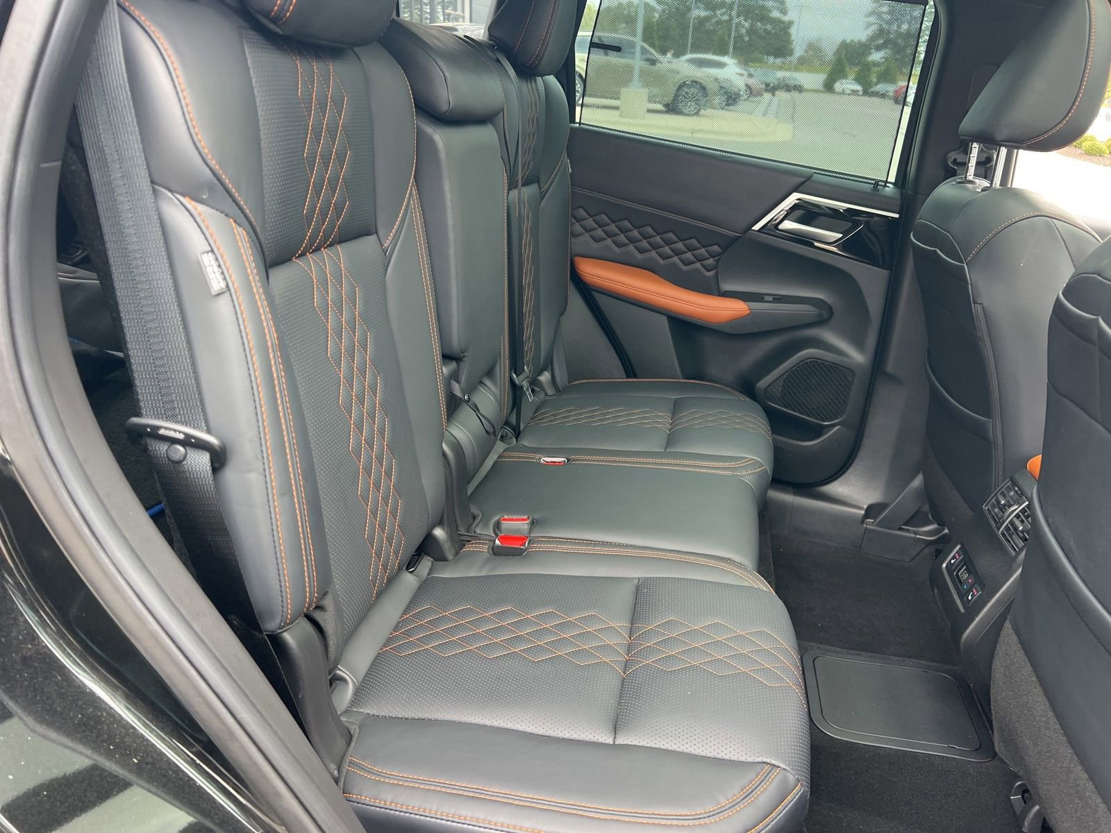 Used 2023 Mitsubishi Outlander SEL 40th Anniversary AWD/4WD image 41