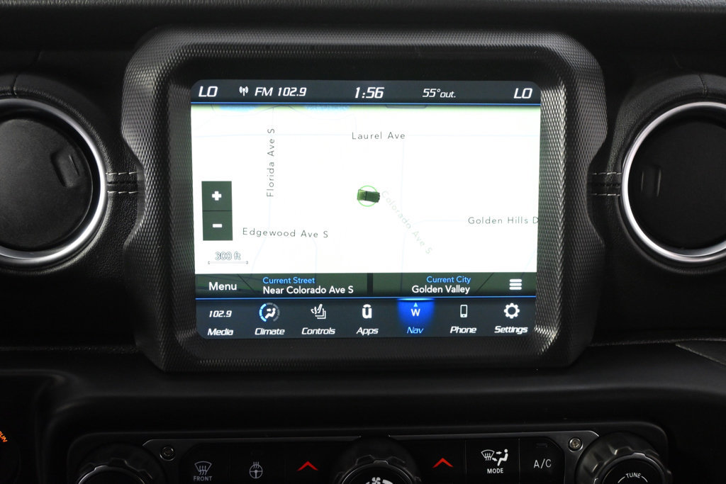 Used 2023 Jeep Wrangler Unlimited Sahara w/ Cold Weather Group AWD/4WD image 28