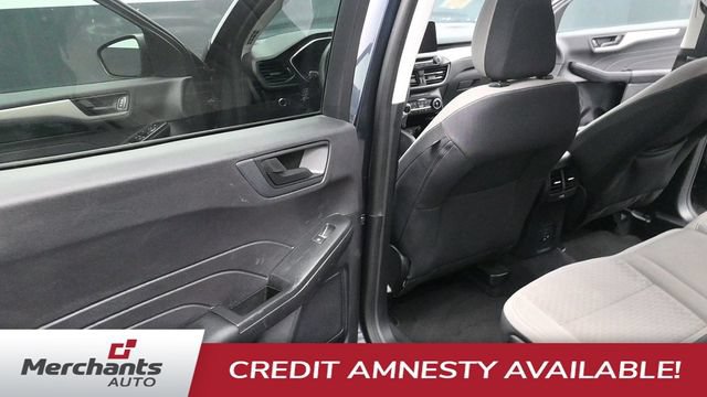 Used 2022 Ford Escape SE w/ SE Sport Appearance Package AWD/4WD image 25