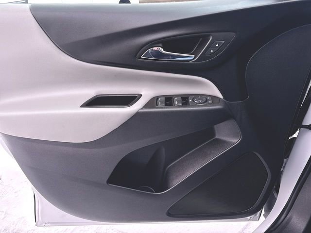 Used 2023 Chevrolet Equinox LS w/ LS Convenience Package image 21