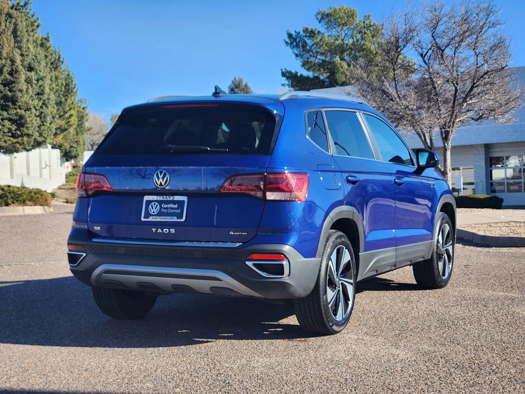 Certified 2024 Volkswagen Taos SE image 3