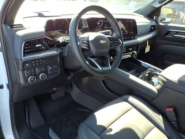 New 2026 Chevrolet Suburban LT w/ Comfort Package AWD/4WD image 5