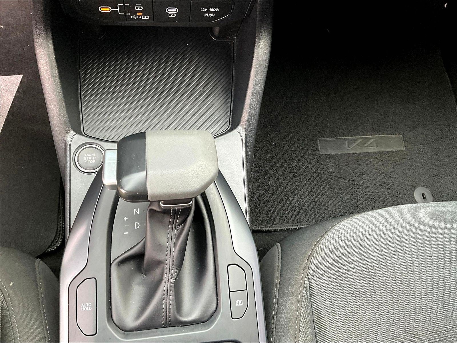 Used 2025 Kia K4 FWD image 36