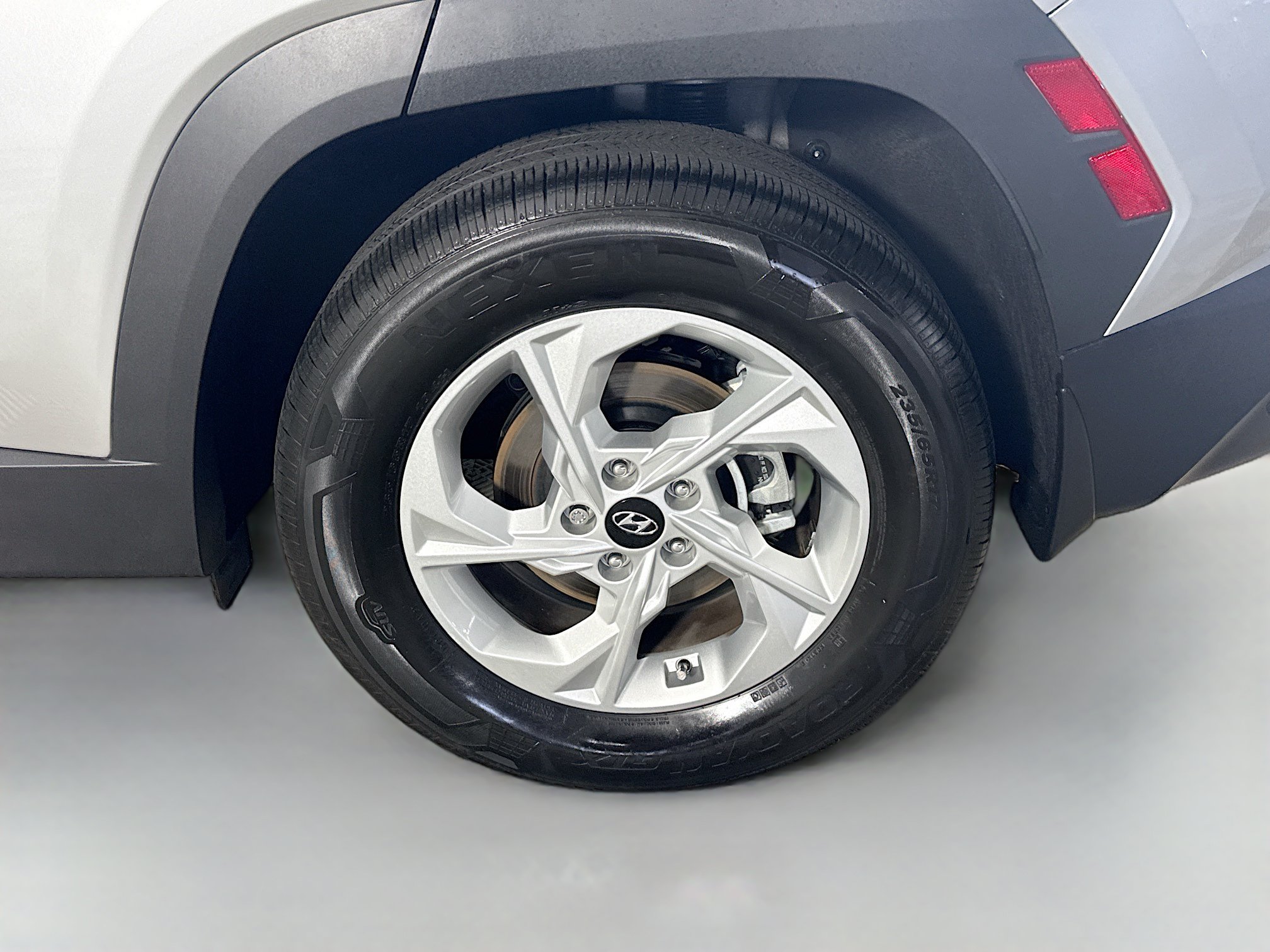 Used 2024 Hyundai Tucson SEL FWD image 37