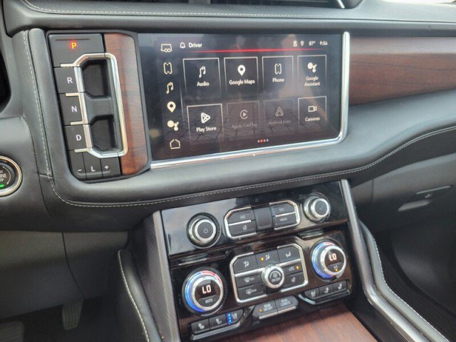 Used 2023 GMC Yukon XL Denali Ultimate AWD/4WD image 23