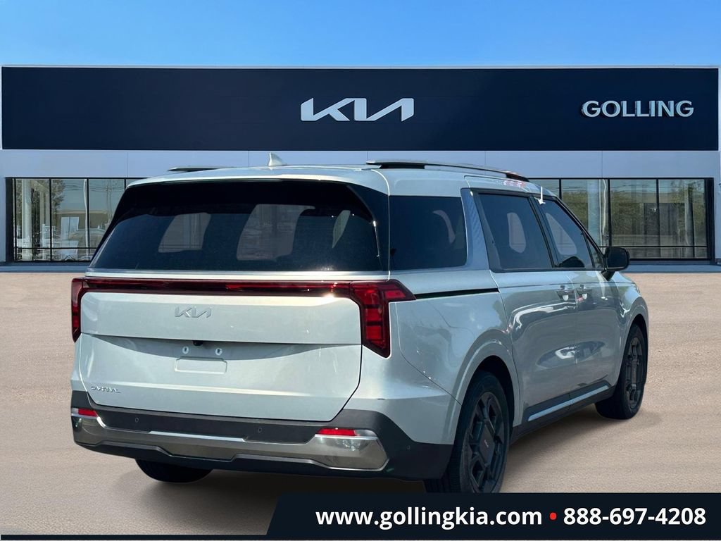 Certified 2025 Kia Carnival SX FWD image 3