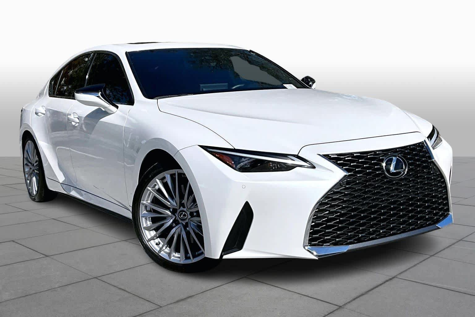 Used 2025 Lexus IS 300 w/ Premium Package RWD image 3