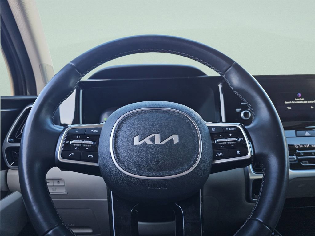 Used 2023 Kia Sorento SX Prestige w/ Panoramic Sunroof Package image 25
