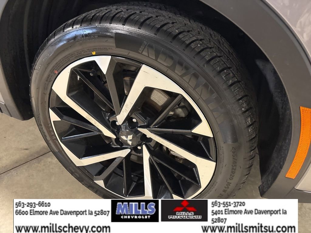 Used 2022 Mitsubishi Outlander SE AWD/4WD image 19