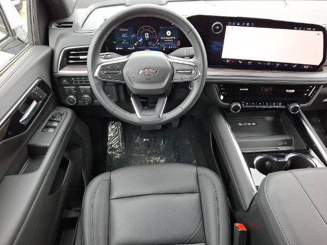 Used 2026 Chevrolet Tahoe Z71 AWD/4WD image 3