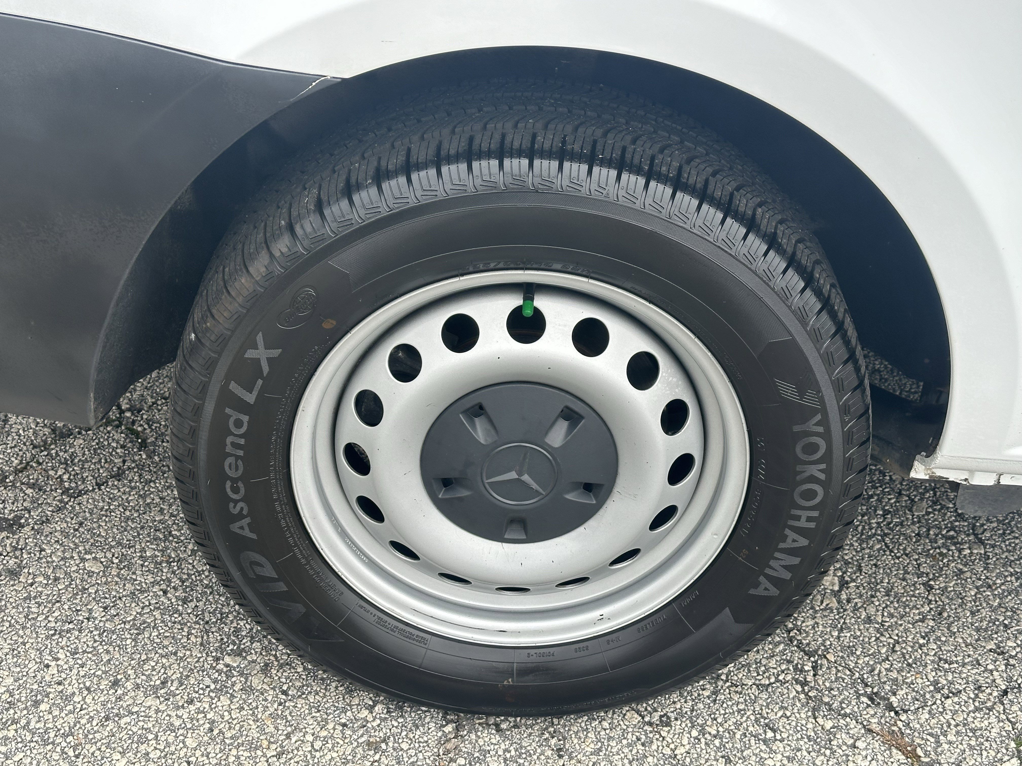 Used 2023 Mercedes-Benz Metris image 20