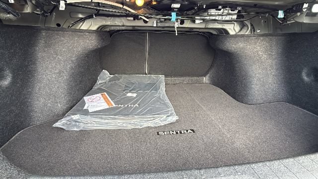 New 2026 Nissan Sentra SL w/ Floor Mat Package FWD image 27